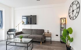 Comfy Apartments Near Marble Arch